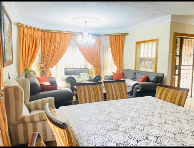 3 BEDROOM HOUSE FOR SALE IN ASHLEY